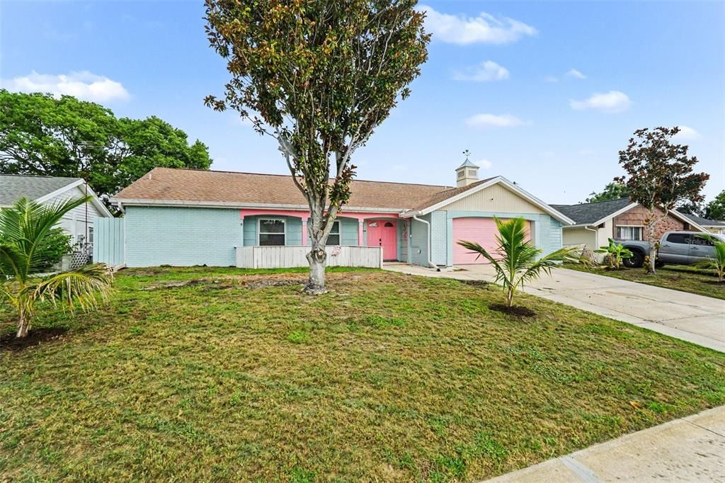 For Sale: $375,000 (3 beds, 2 baths, 1519 Square Feet)