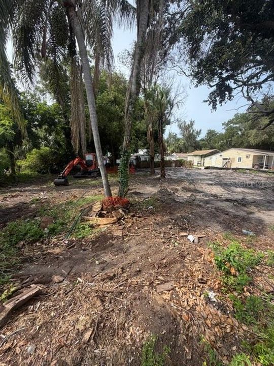 На продажу: $125,000 (0.20 acres)