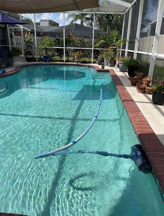 For Rent: $3,495 (3 beds, 2 baths, 2108 Square Feet)