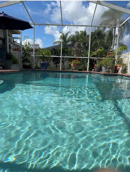 For Rent: $3,495 (3 beds, 2 baths, 2108 Square Feet)