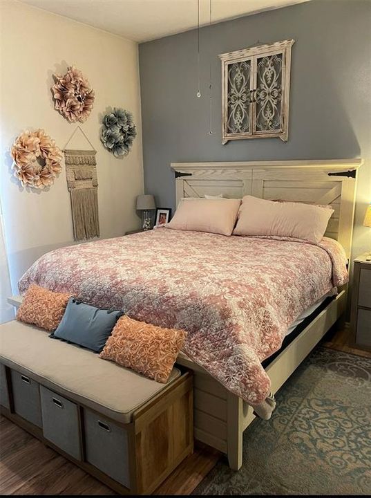 For Rent: $3,495 (3 beds, 2 baths, 2108 Square Feet)