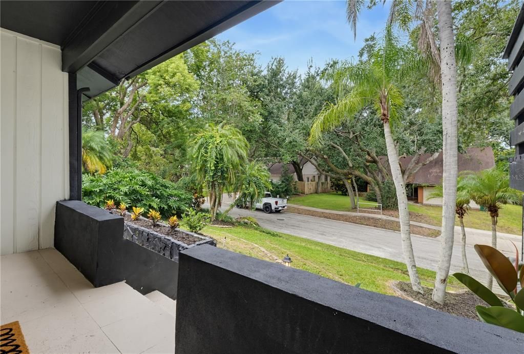 For Sale: $950,000 (3 beds, 4 baths, 2880 Square Feet)