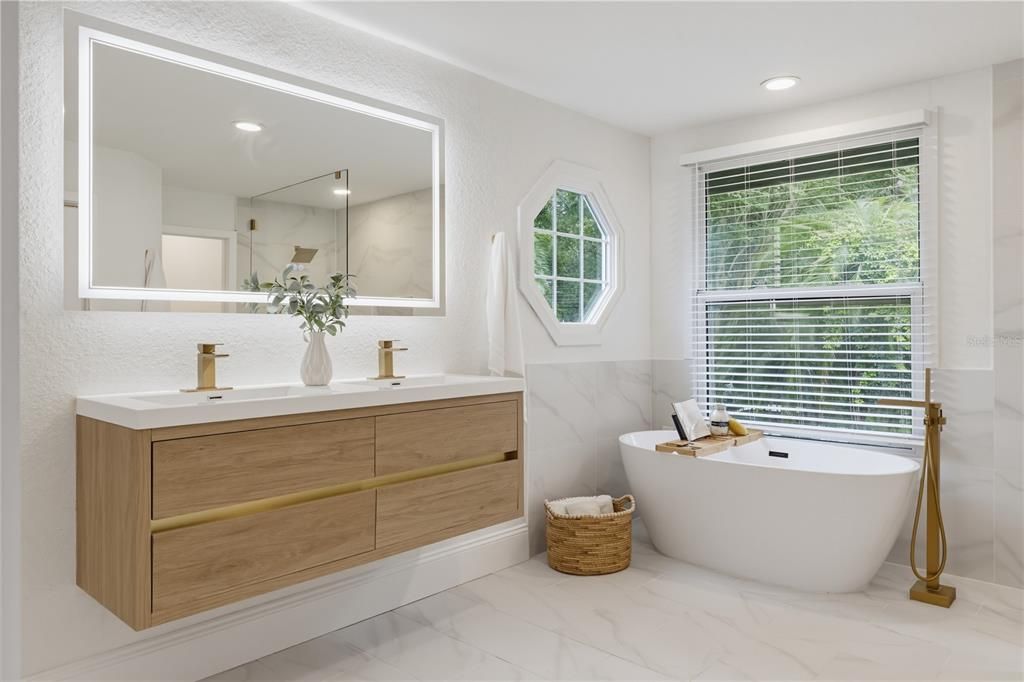 For Sale: $950,000 (3 beds, 4 baths, 2880 Square Feet)