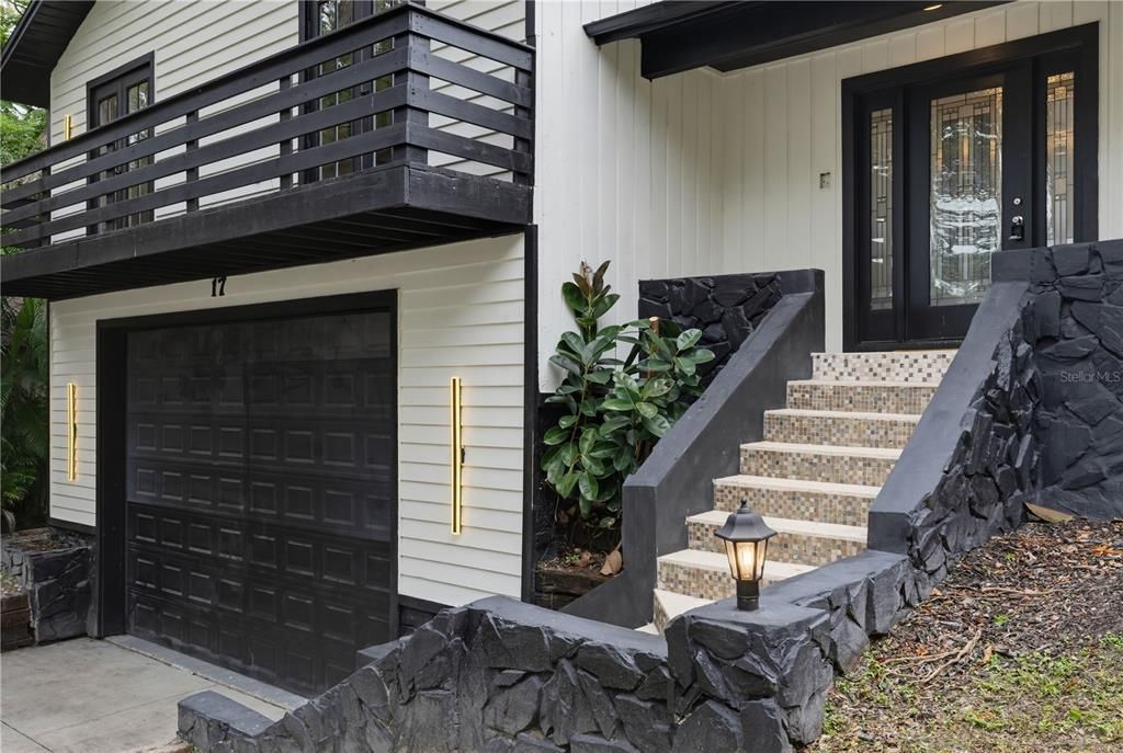 For Sale: $950,000 (3 beds, 4 baths, 2880 Square Feet)