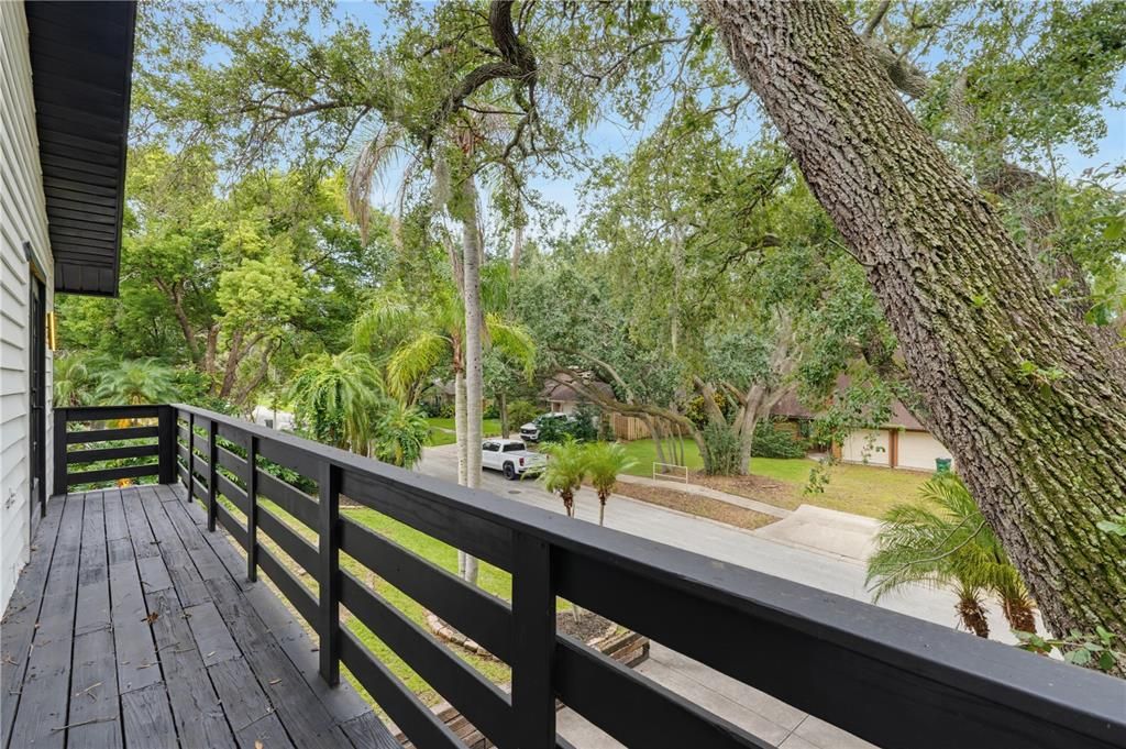 For Sale: $950,000 (3 beds, 4 baths, 2880 Square Feet)