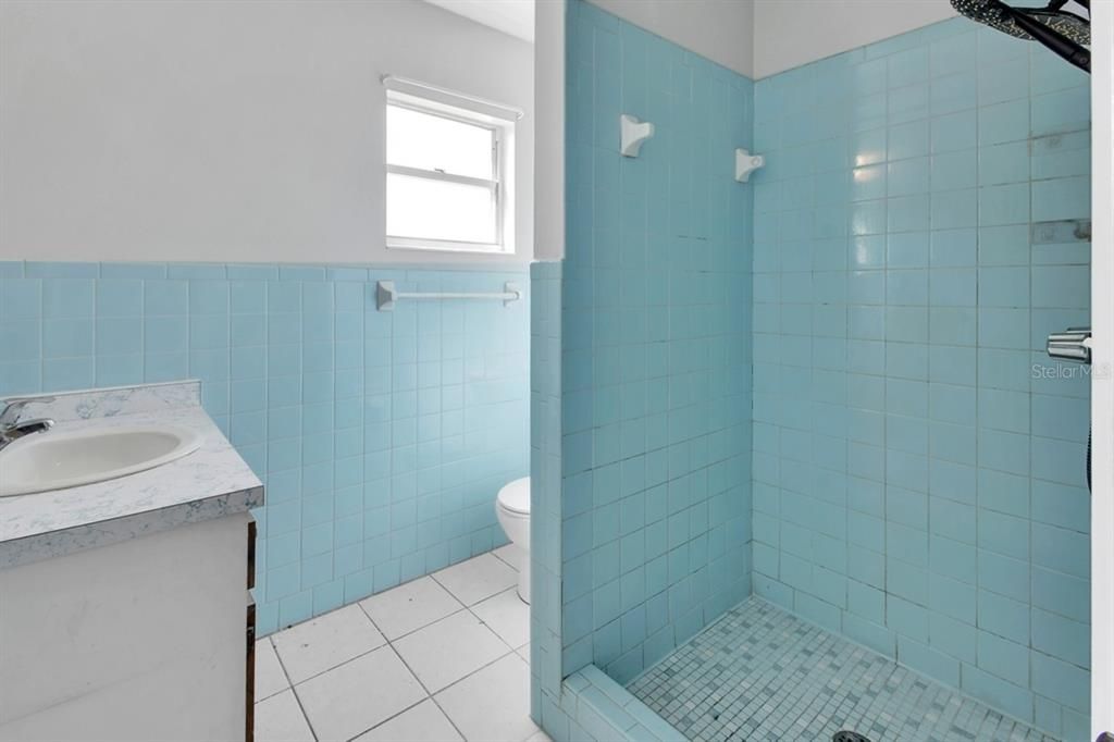 На продажу: $279,900 (3 спален, 2 ванн, 1590 Квадратных фут)