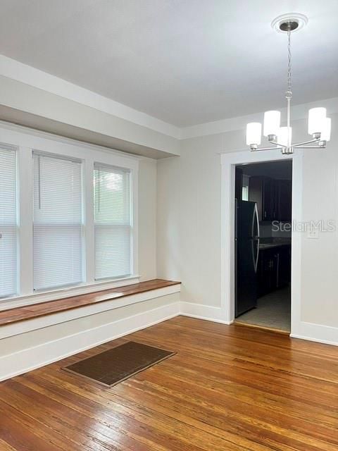 В аренду: $1,500 (2 спален, 1 ванн, 1309 Квадратных фут)