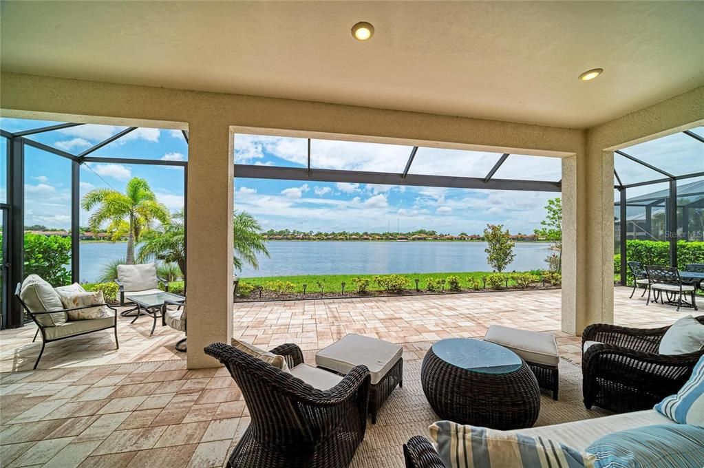 For Sale: $974,900 (3 beds, 4 baths, 3273 Square Feet)