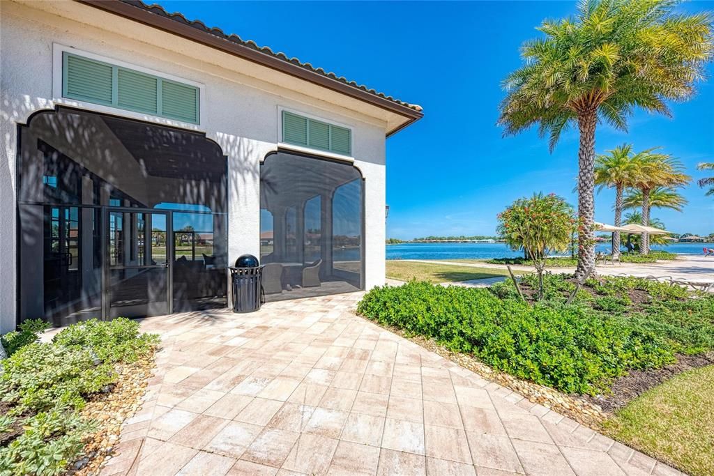 For Sale: $974,900 (3 beds, 4 baths, 3273 Square Feet)
