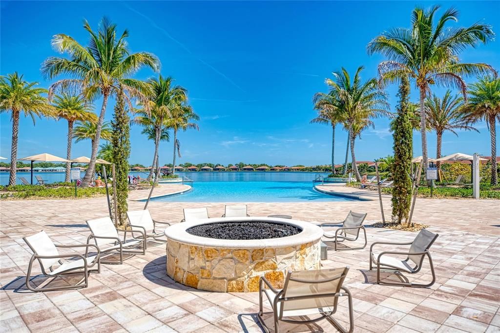 For Sale: $974,900 (3 beds, 4 baths, 3273 Square Feet)