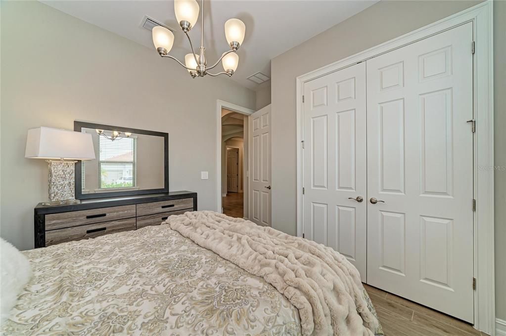 For Sale: $974,900 (3 beds, 4 baths, 3273 Square Feet)