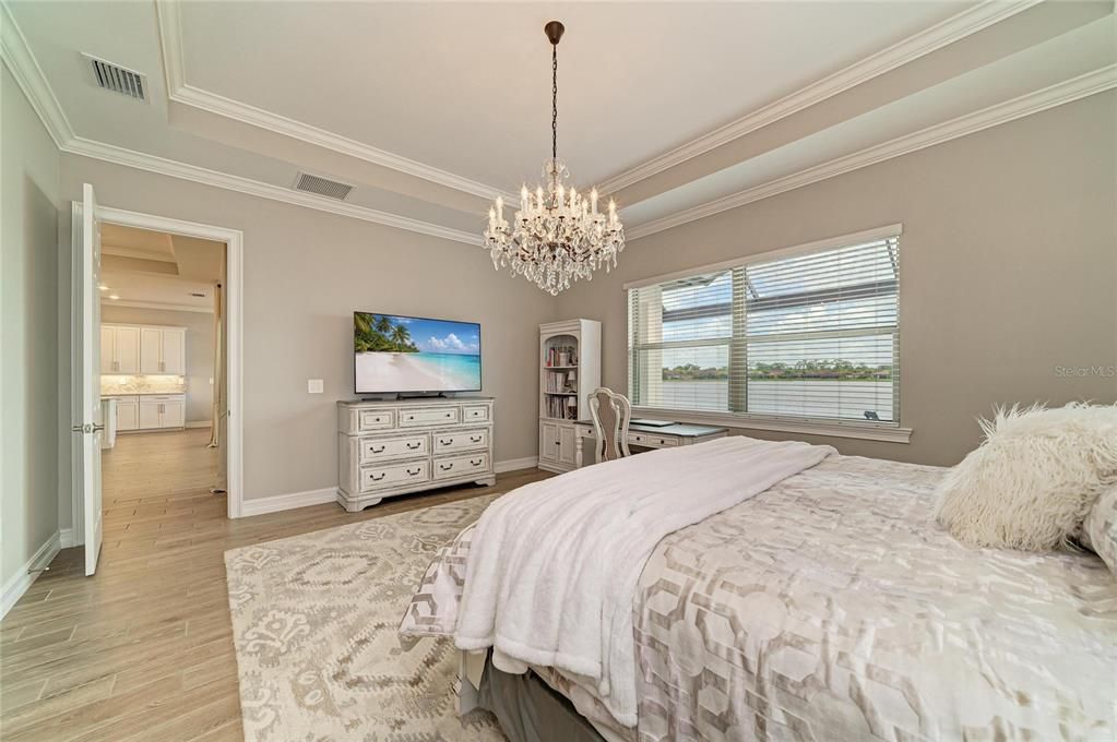 For Sale: $974,900 (3 beds, 4 baths, 3273 Square Feet)