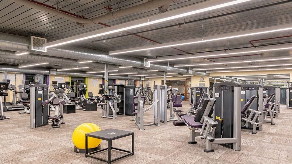 Activo con contrato: $199,900 (3 camas, 2 baños, 1660 Pies cuadrados)
