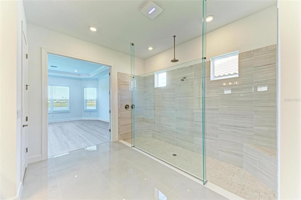 В аренду: $5,750 (3 спален, 3 ванн, 3004 Квадратных фут)