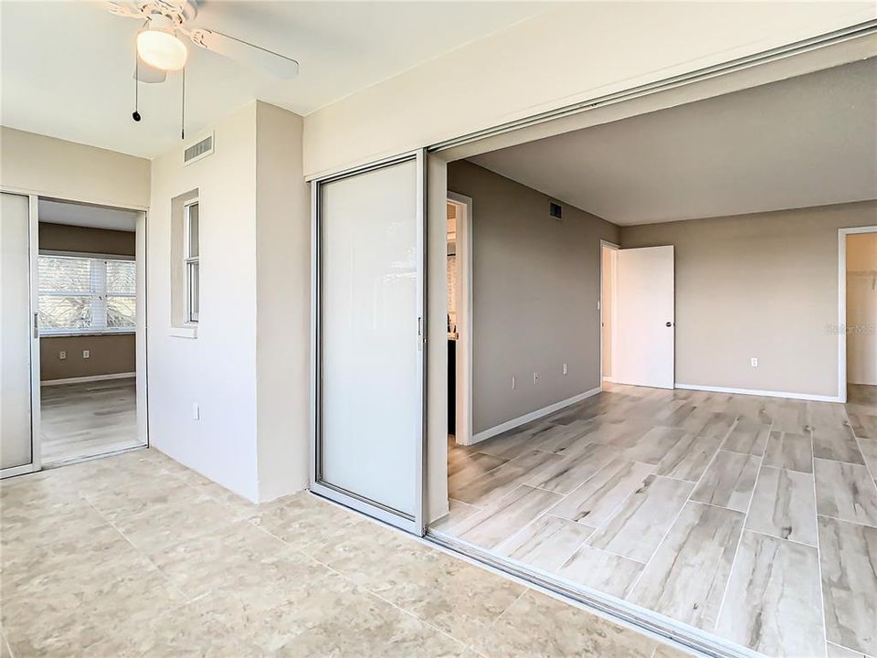 For Rent: $2,150 (2 beds, 2 baths, 1040 Square Feet)