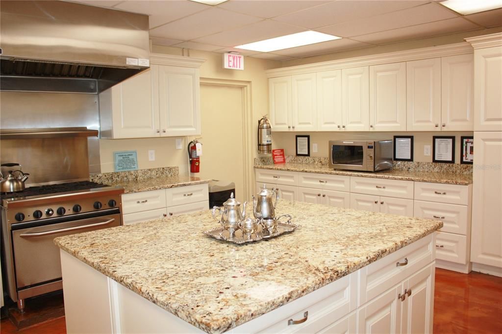 For Rent: $2,150 (2 beds, 2 baths, 1040 Square Feet)