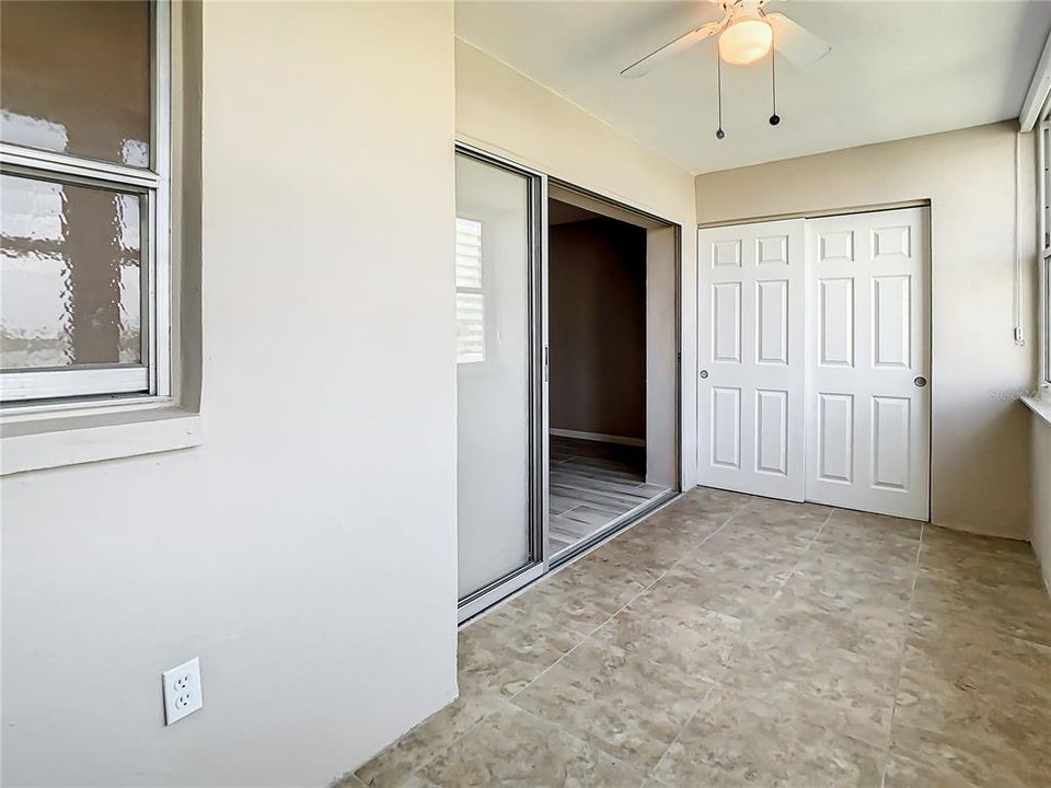 For Rent: $2,150 (2 beds, 2 baths, 1040 Square Feet)