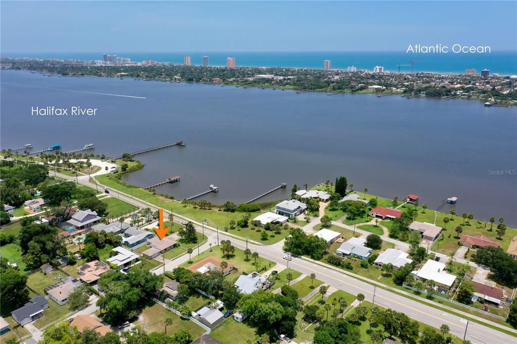 На продажу: $379,000 (3 спален, 2 ванн, 1742 Квадратных фут)