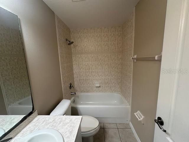 В аренду: $1,950 (4 спален, 3 ванн, 2056 Квадратных фут)