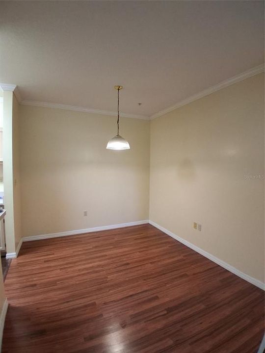 В аренду: $1,450 (2 спален, 1 ванн, 868 Квадратных фут)