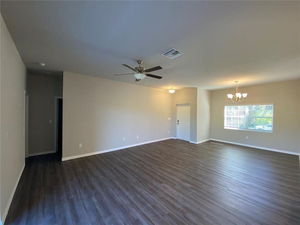 В аренду: $1,695 (3 спален, 2 ванн, 1552 Квадратных фут)