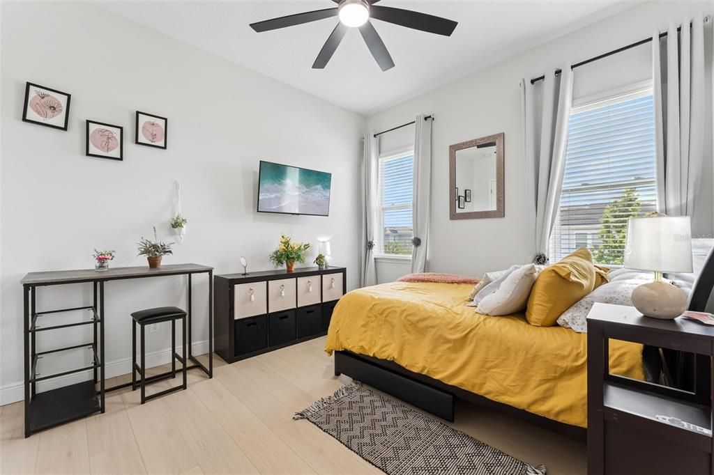 В аренду: $4,500 (4 спален, 3 ванн, 3795 Квадратных фут)
