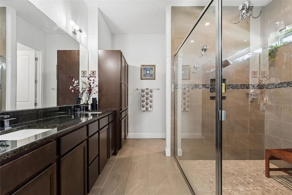 В аренду: $4,500 (4 спален, 3 ванн, 3795 Квадратных фут)