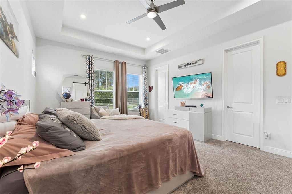 В аренду: $4,500 (4 спален, 3 ванн, 3795 Квадратных фут)