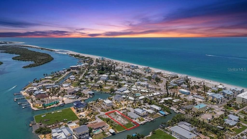 En Venta: $3,199,999 (4 camas, 3 baños, 4002 Pies cuadrados)