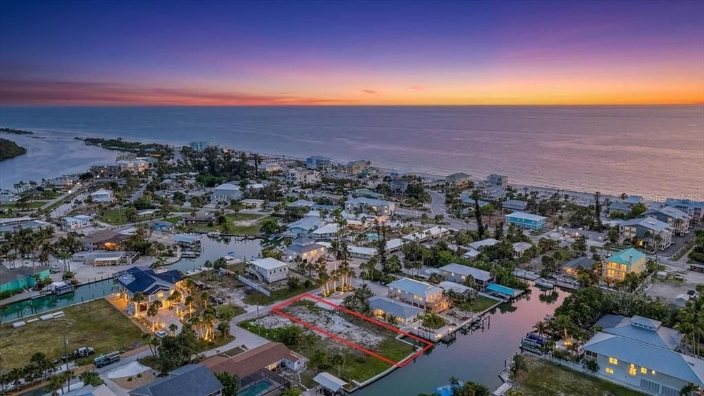 En Venta: $3,199,999 (4 camas, 3 baños, 4002 Pies cuadrados)