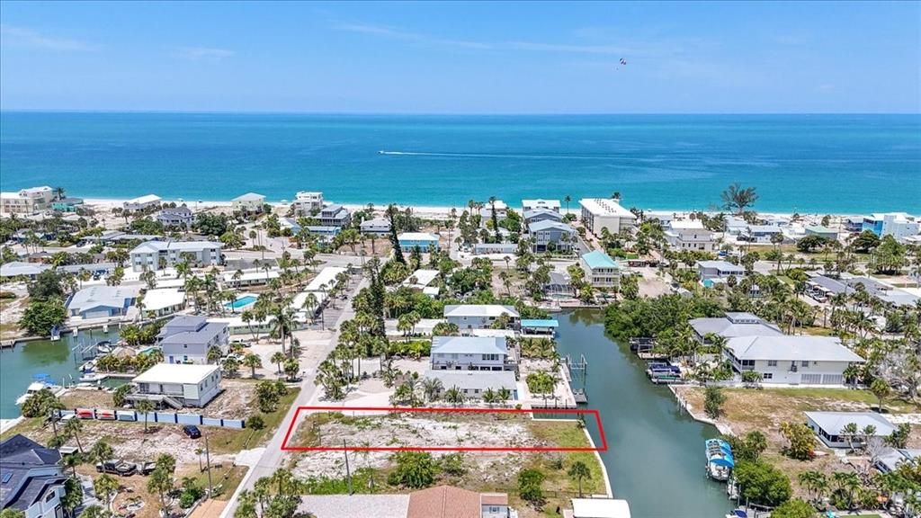 En Venta: $3,199,999 (4 camas, 3 baños, 4002 Pies cuadrados)