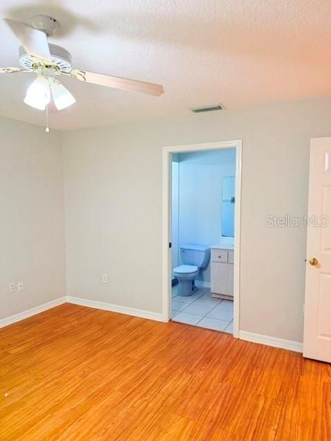 В аренду: $1,400 (3 спален, 2 ванн, 1306 Квадратных фут)