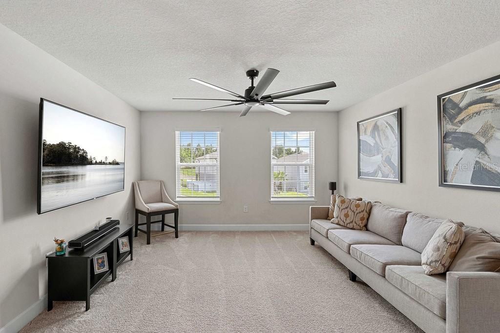For Sale: $629,999 (4 beds, 2 baths, 2808 Square Feet)
