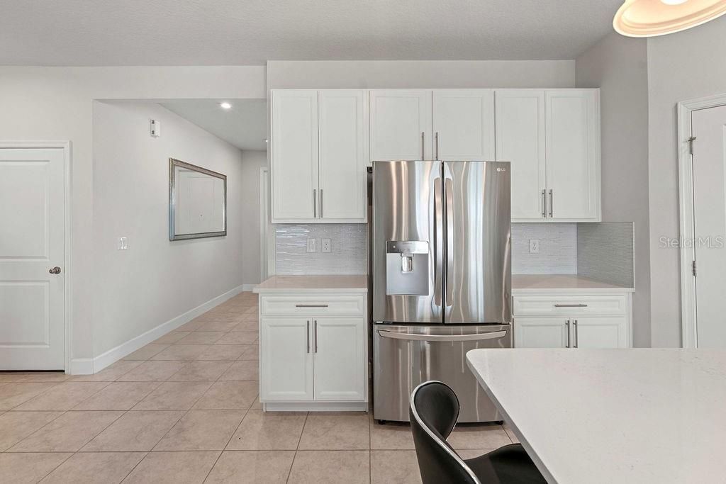 For Sale: $629,999 (4 beds, 2 baths, 2808 Square Feet)