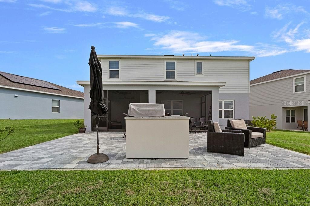For Sale: $629,999 (4 beds, 2 baths, 2808 Square Feet)