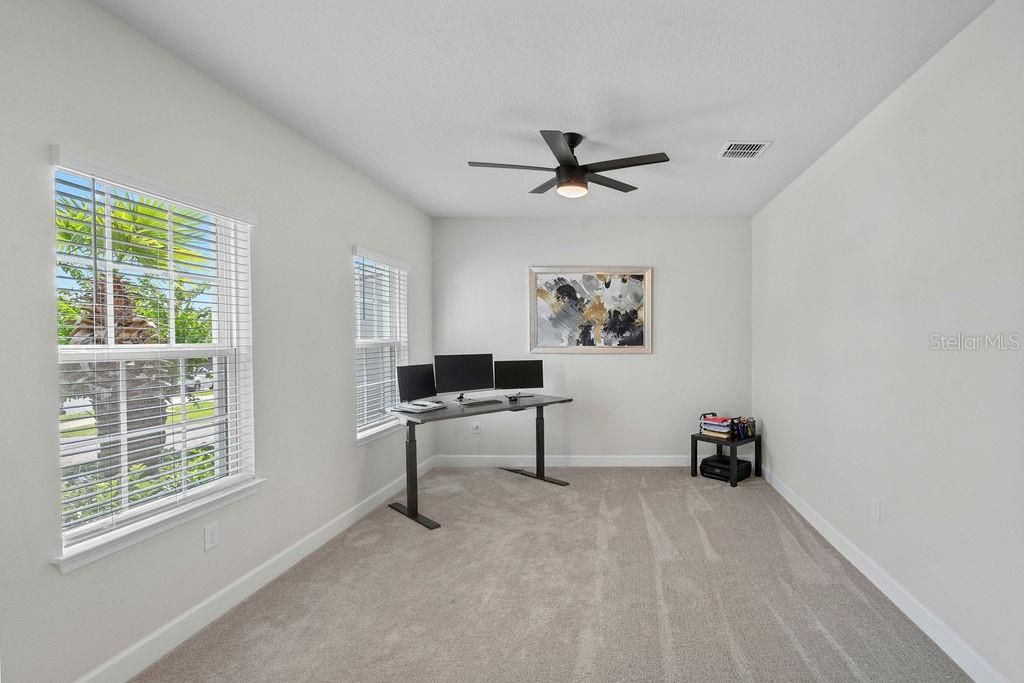 For Sale: $629,999 (4 beds, 2 baths, 2808 Square Feet)