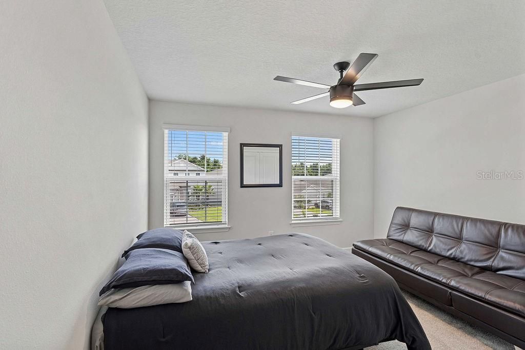 For Sale: $629,999 (4 beds, 2 baths, 2808 Square Feet)