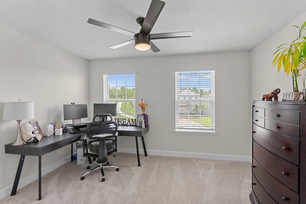 For Sale: $629,999 (4 beds, 2 baths, 2808 Square Feet)
