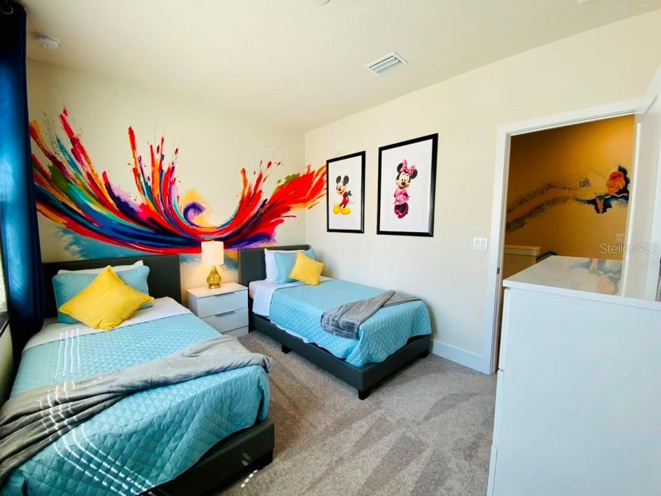 For Rent: $2,500 (3 beds, 3 baths, 1888 Square Feet)