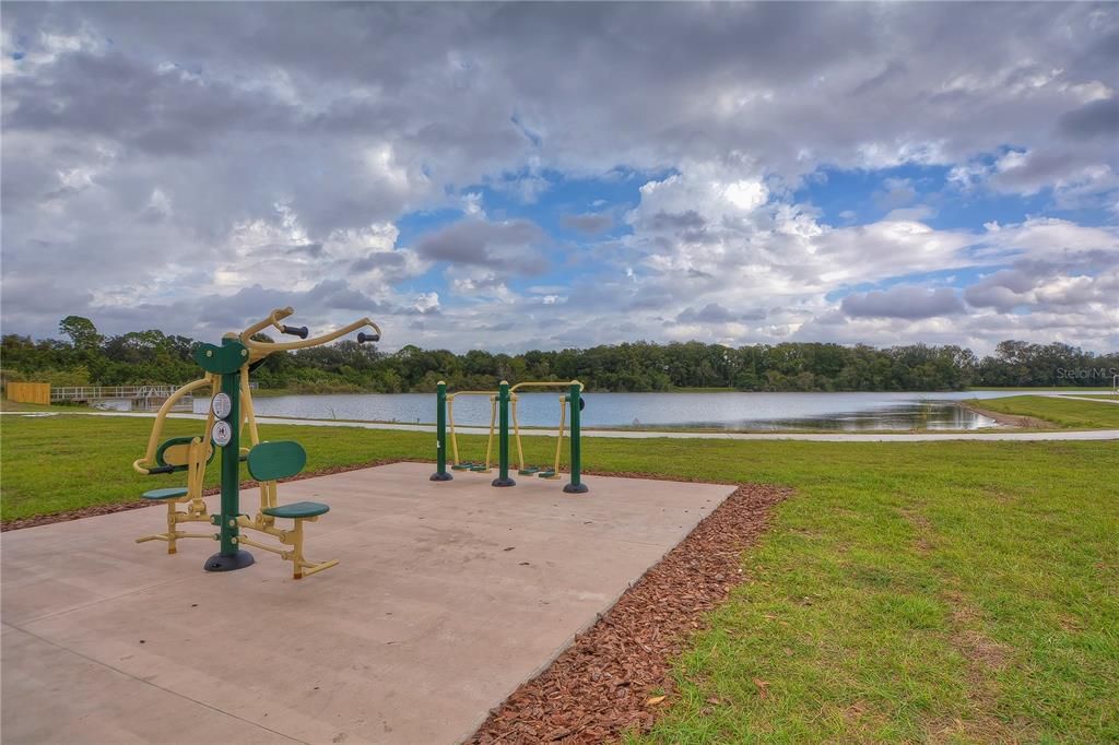 For Sale: $325,000 (3 beds, 2 baths, 1450 Square Feet)
