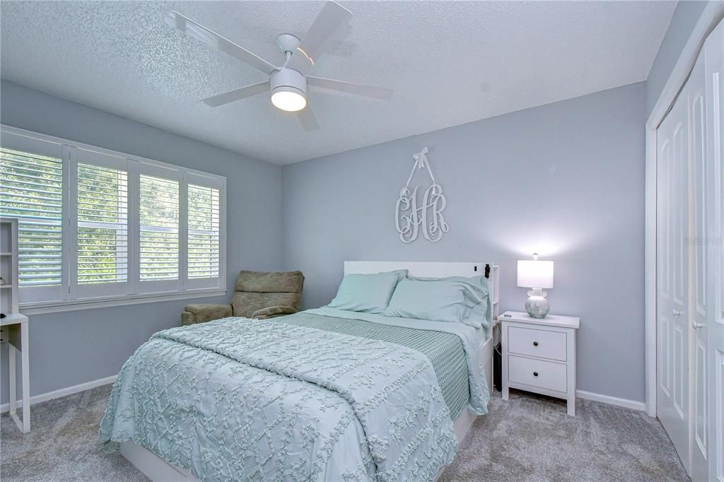 For Sale: $325,000 (3 beds, 2 baths, 1450 Square Feet)