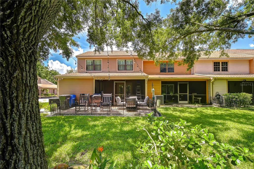 For Sale: $325,000 (3 beds, 2 baths, 1450 Square Feet)