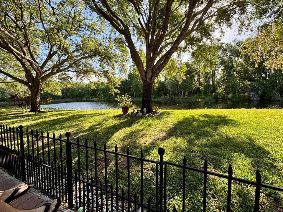For Sale: $325,000 (3 beds, 2 baths, 1450 Square Feet)
