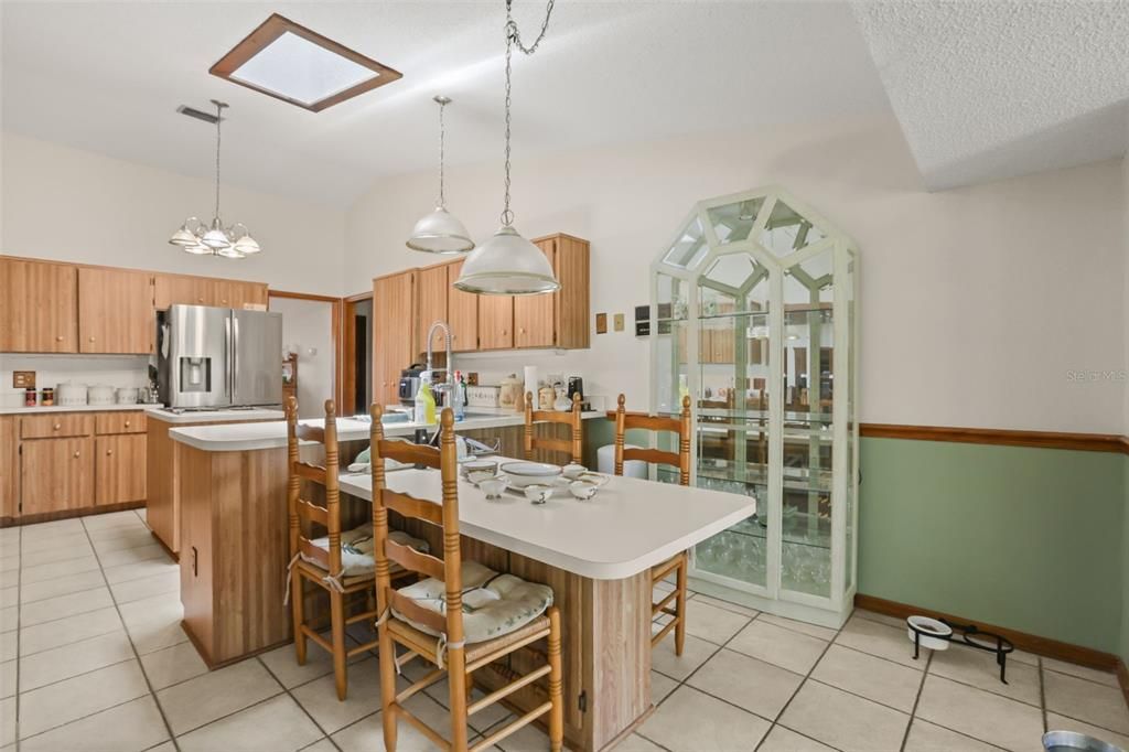 For Sale: $425,000 (3 beds, 2 baths, 2230 Square Feet)
