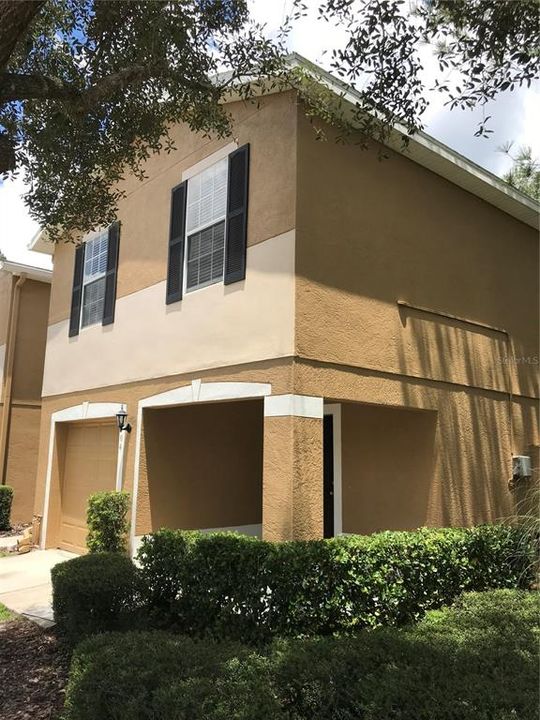 For Rent: $1,995 (3 beds, 2 baths, 1880 Square Feet)