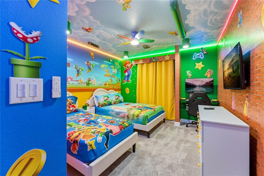 En Venta: $419,000 (4 camas, 3 baños, 1914 Pies cuadrados)
