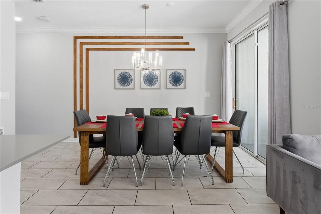 En Venta: $419,000 (4 camas, 3 baños, 1914 Pies cuadrados)