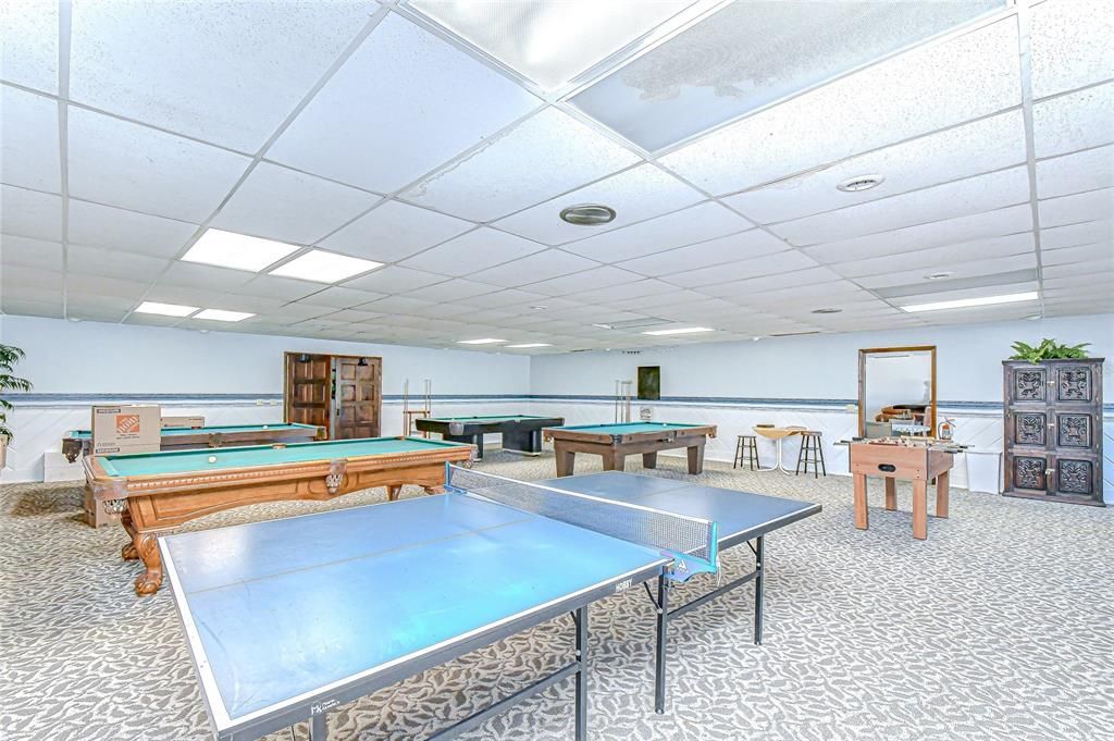 На продажу: $149,900 (2 спален, 1 ванн, 1010 Квадратных фут)