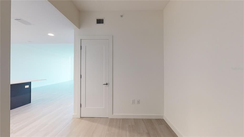 For Rent: $5,500 (2 beds, 2 baths, 1789 Square Feet)
