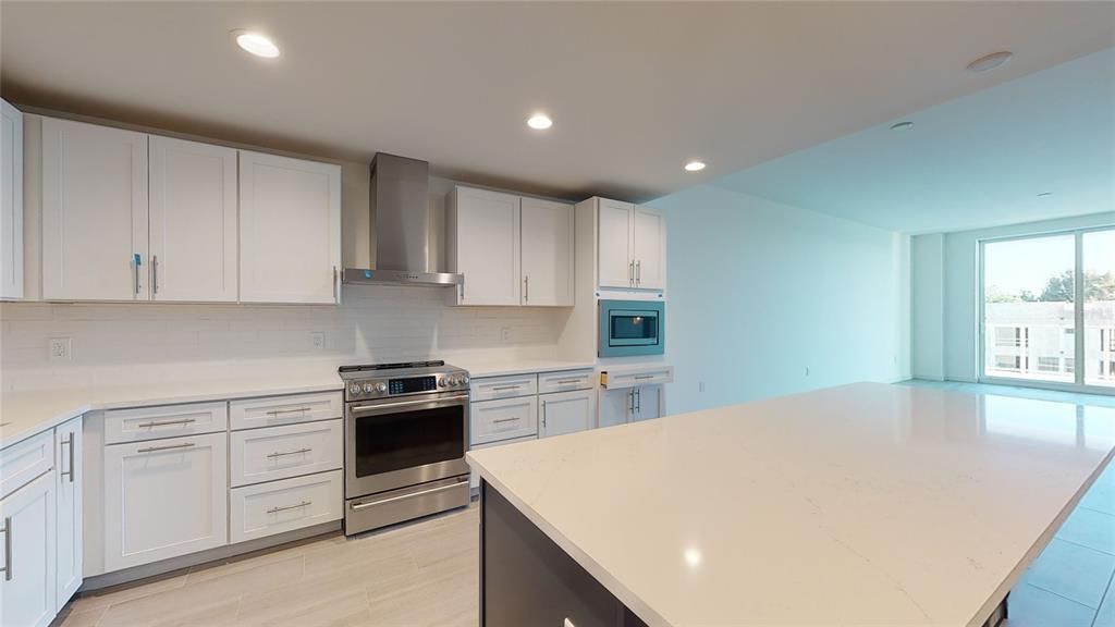 For Rent: $5,500 (2 beds, 2 baths, 1789 Square Feet)